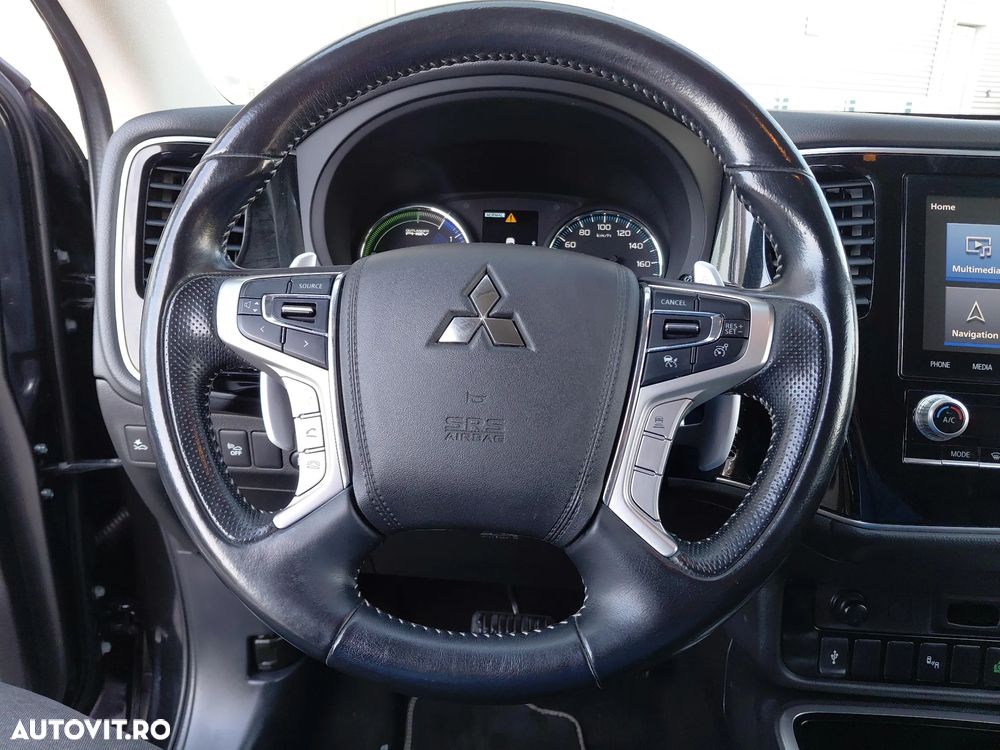 Mitsubishi Outlander 2.4 4WD Spirit - 21