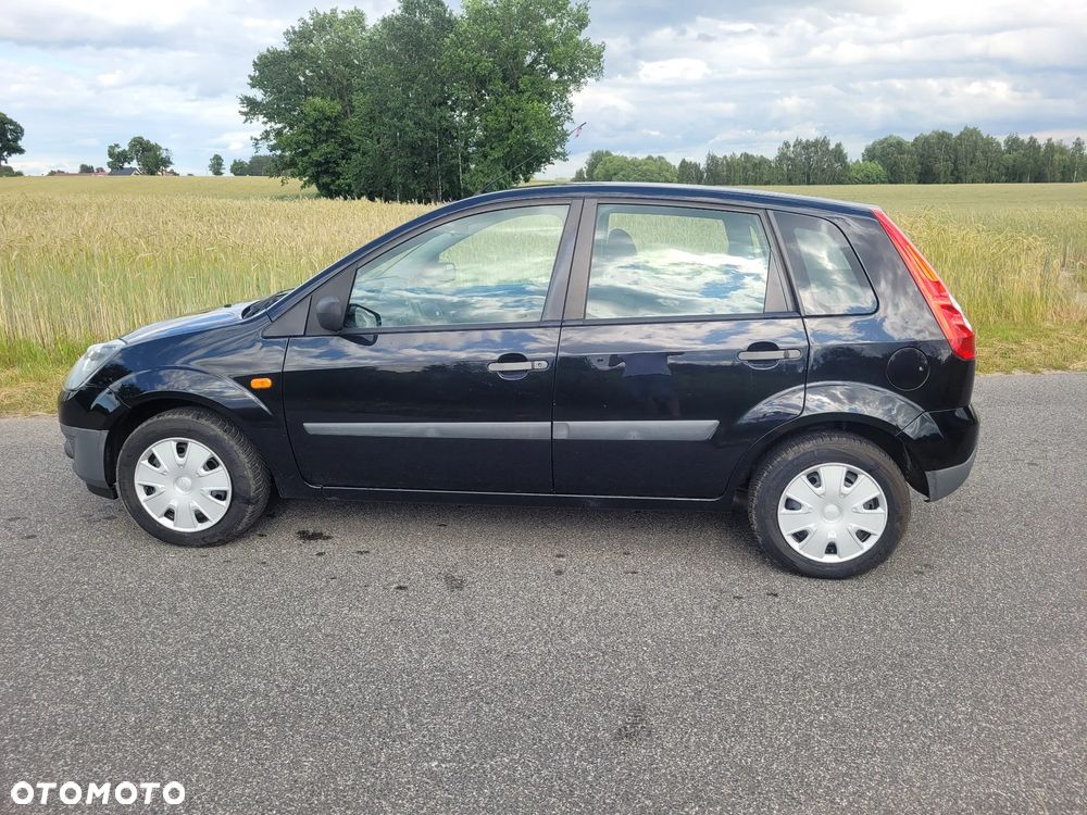 Ford Fiesta 1.4 - 15