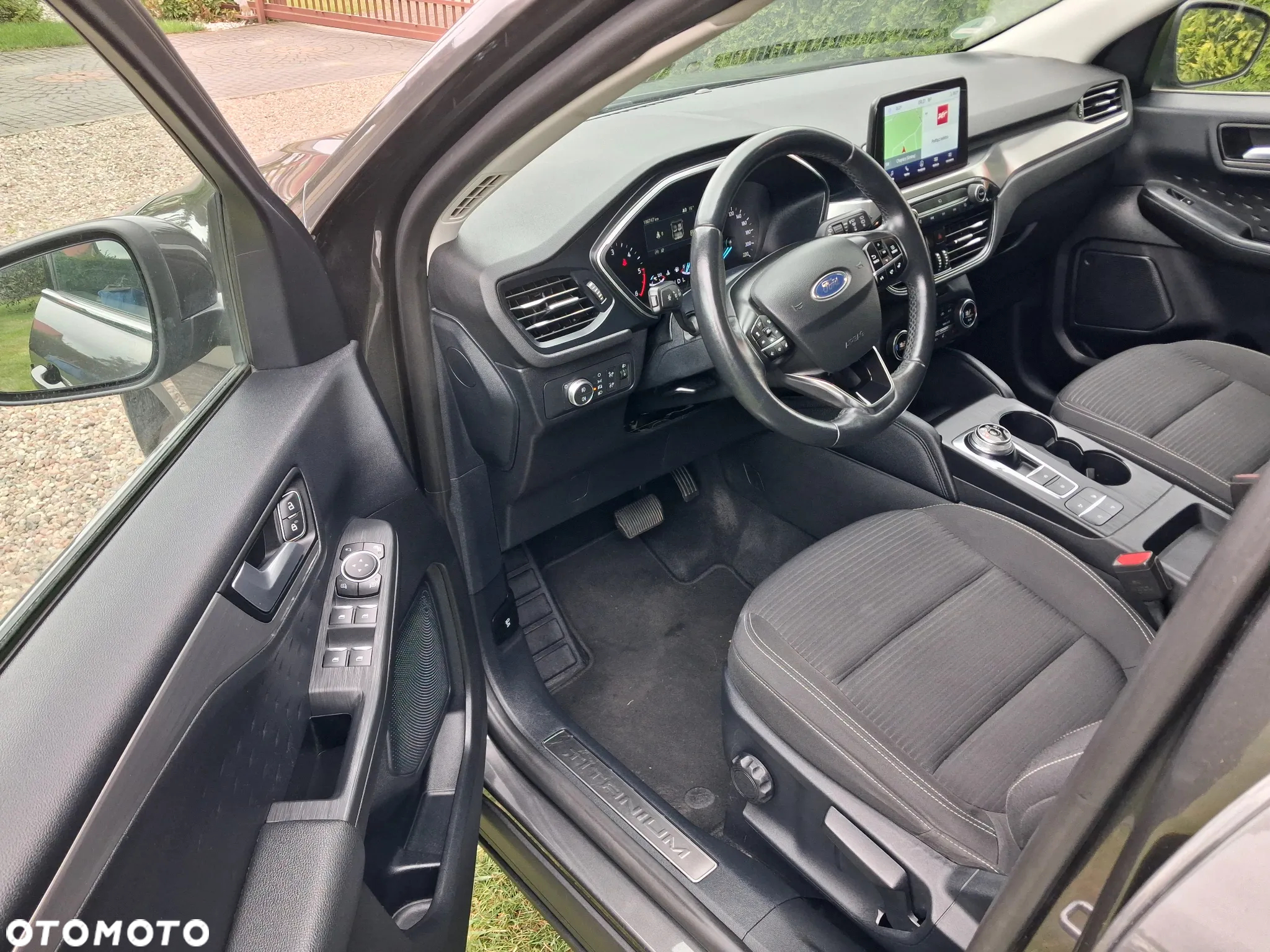 Ford Kuga 1.5 EcoBlue FWD Titanium - 4