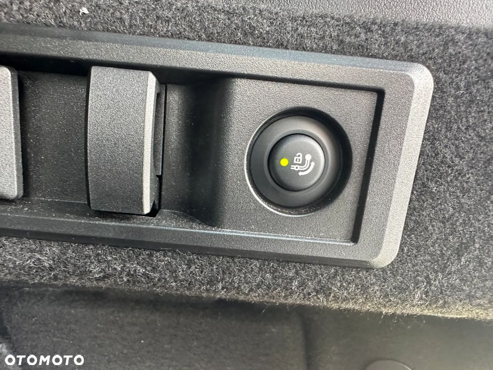 BMW X3 xDrive20d mHEV - 24