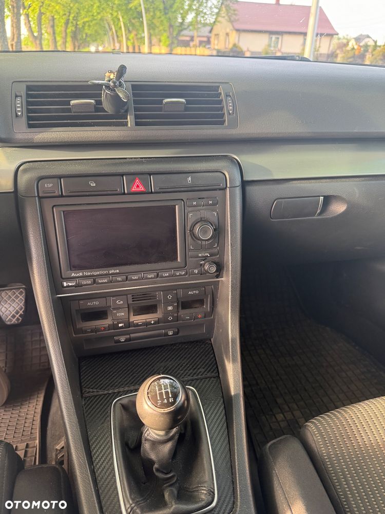 Audi A4 Avant 1.8 T - 7