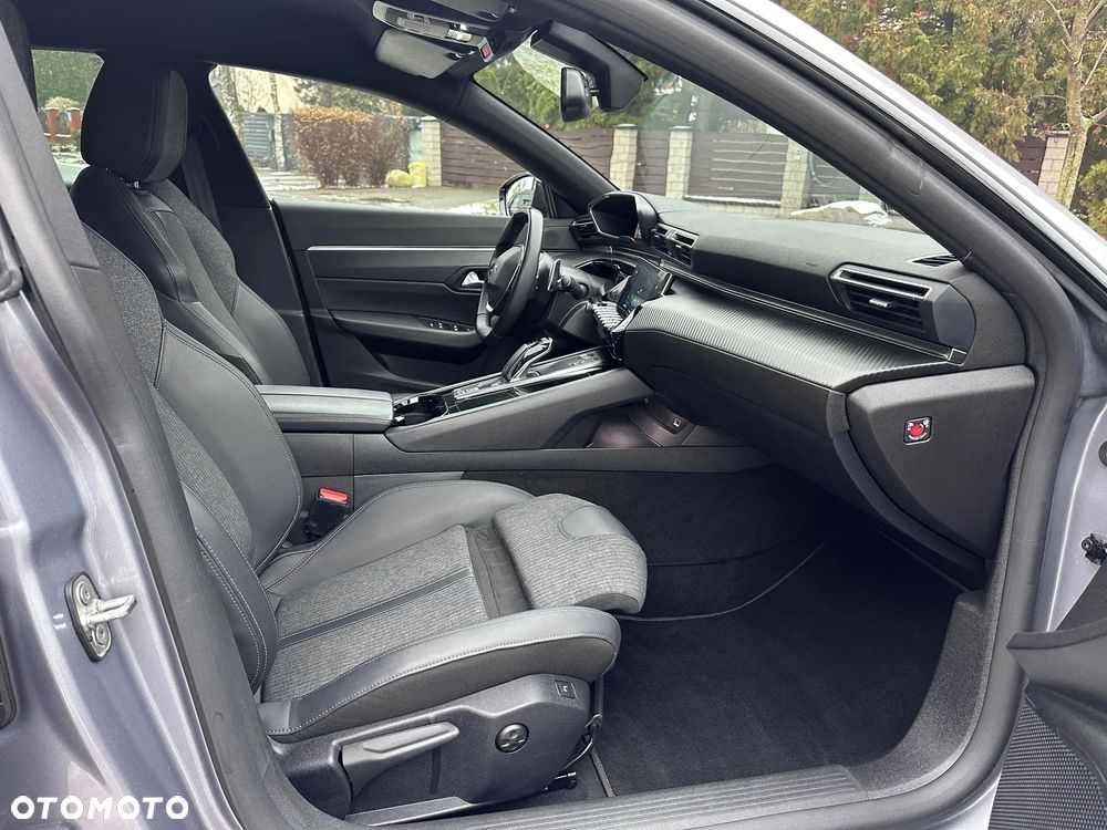 Peugeot 508 BlueHDi 130 EAT8 Allure Pack - 28