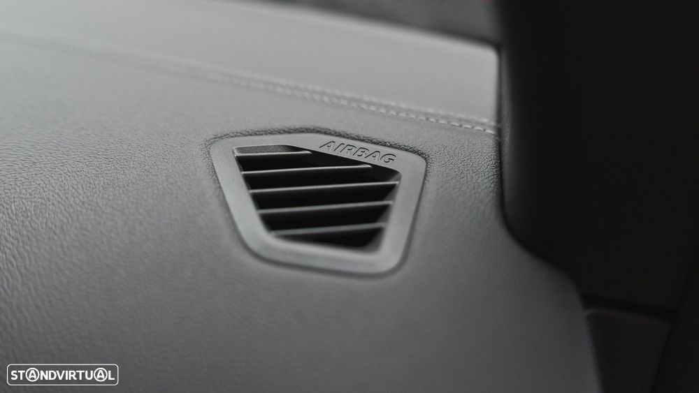 BMW i4 M50 Pack Desportivo M Pro - 49
