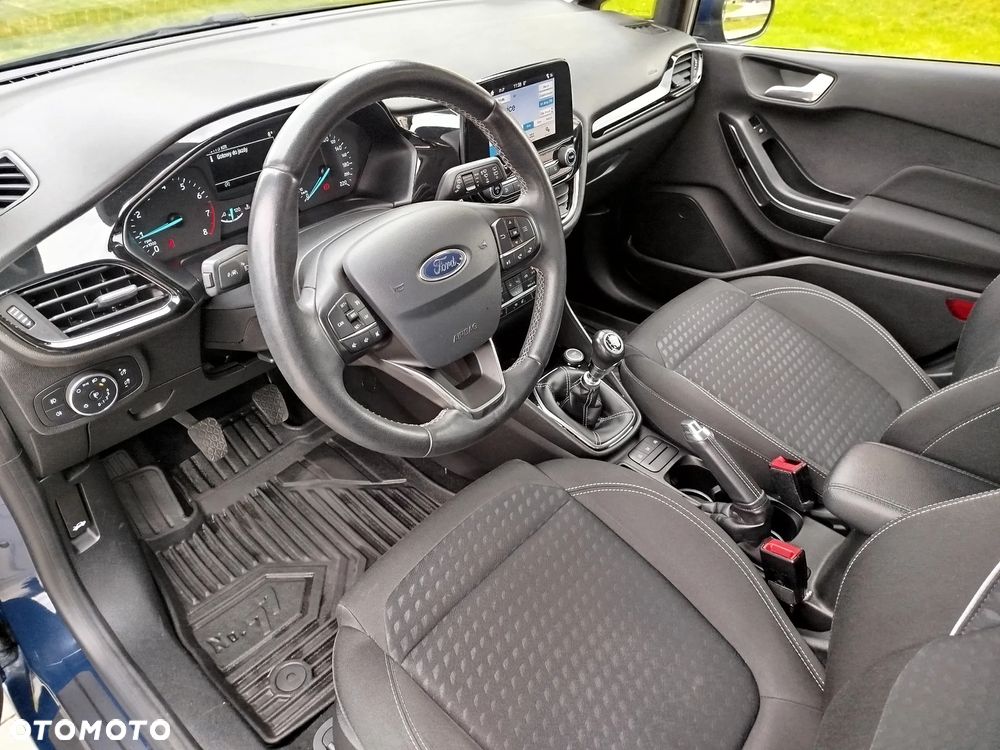 Ford Fiesta 1.0 EcoBoost Titanium - 10