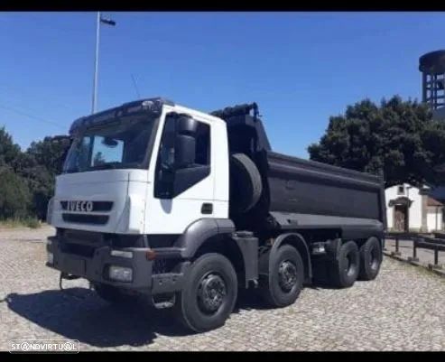 Iveco 390 - 1
