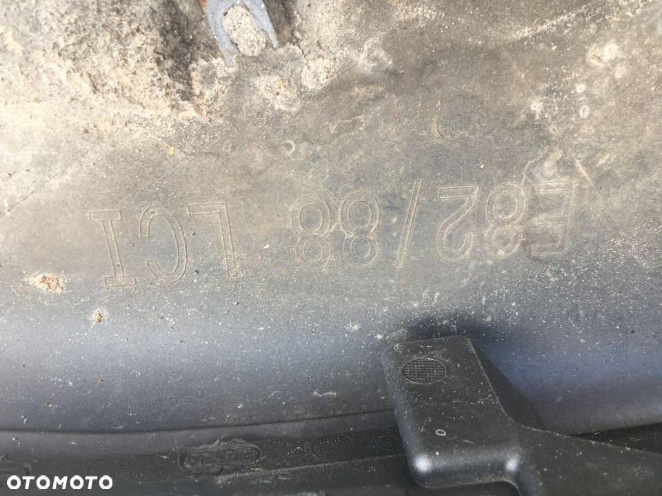Zderzak przód przedni BMW E82 E88 LIFT - 6