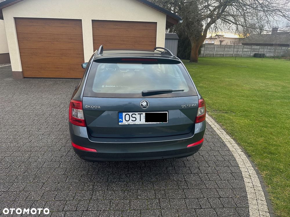 Skoda Octavia 1.4 TSI Ambition - 8