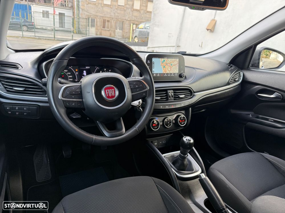 Fiat Tipo 1.3 M-Jet Easy J17 - 22