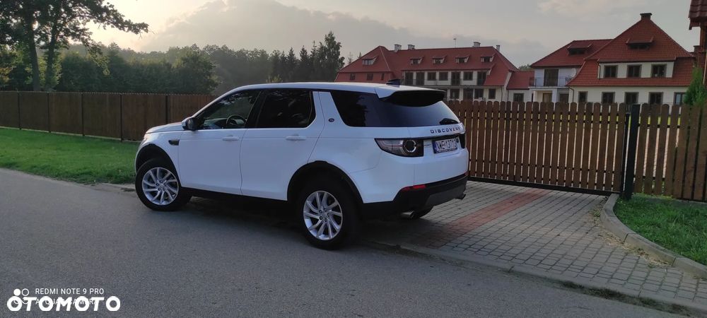 Land Rover Discovery Sport 2.0 TD4 HSE Luxury - 24