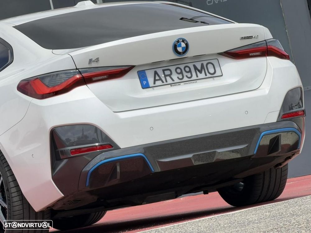 BMW i4 eDrive40 Edição Desportiva M - 34