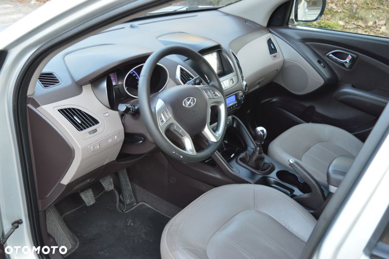 Hyundai ix35 - 16