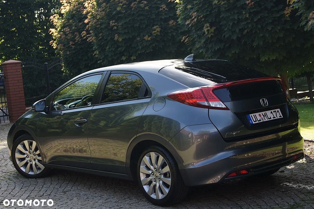 Honda Civic 1.4 i-VTEC Sport - 4