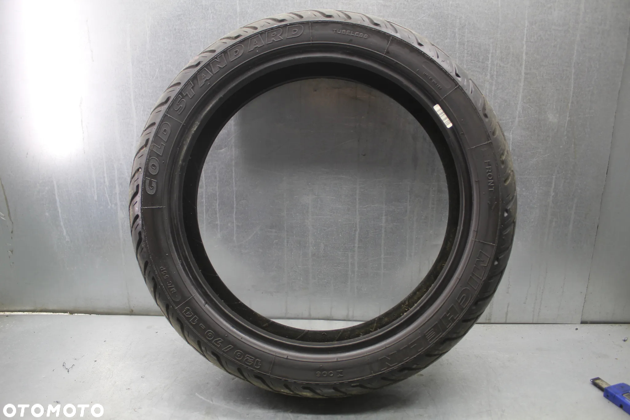 Opona motocyklowa Michelin Gold standard 120/70 R14 C429 - 2