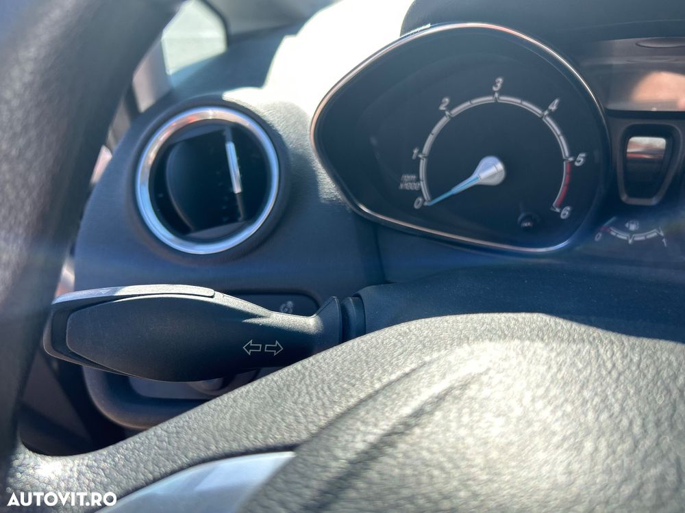 Ford Fiesta 1.5 TDCi DPF Trend - 24