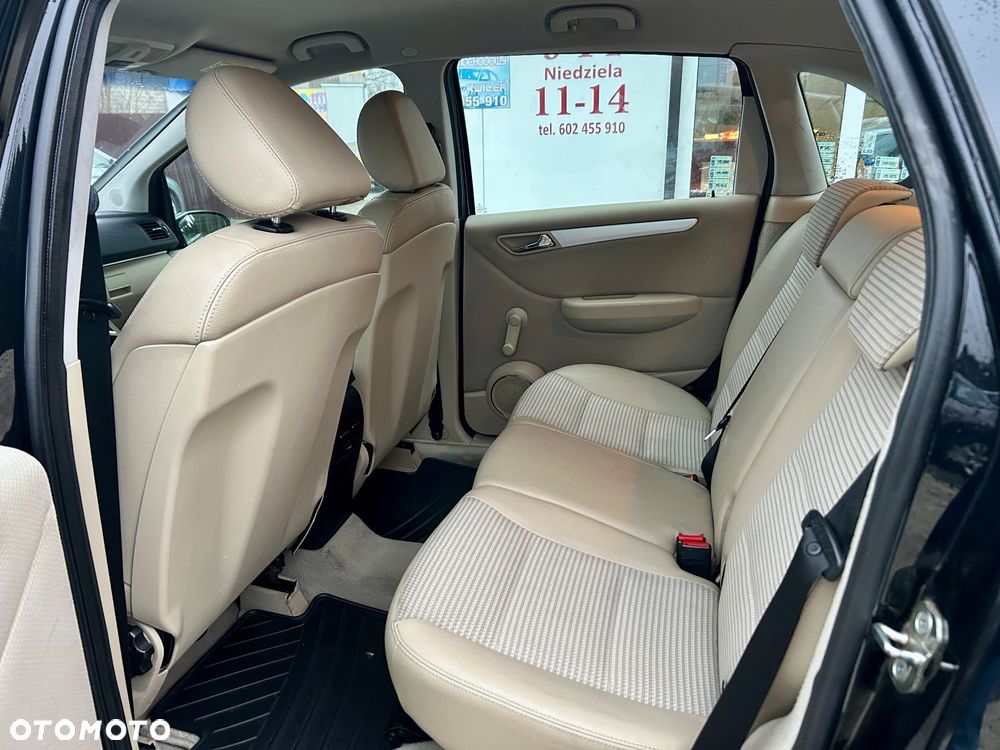 Mercedes-Benz Klasa B 180 CDI - 11