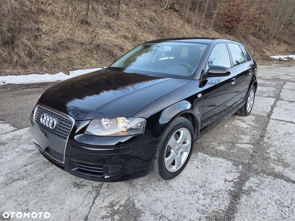 Audi A3 Sportback 1.6 Attraction - 4