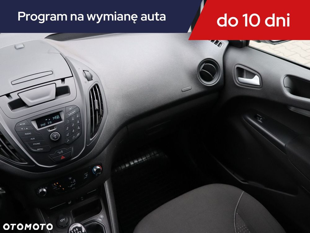 Ford transit-courier - 10