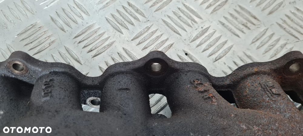 Jeep Cherokee KJ 2.8 Kolektor Wydechowy - 2