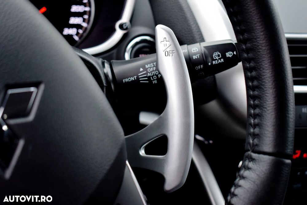 Mitsubishi Eclipse-Cross 2.2 DI-D Aut. 4WD Diamant+ - 18