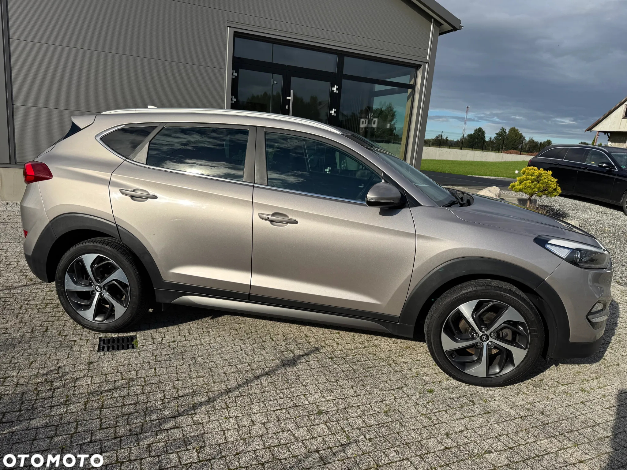Hyundai Tucson - 4