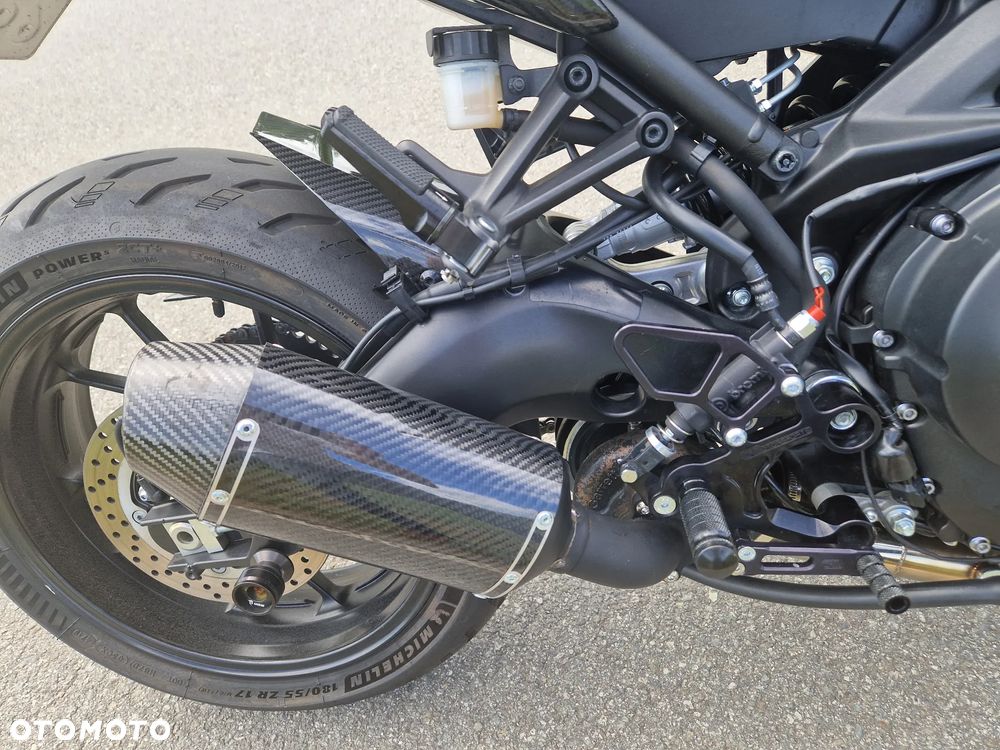 Yamaha MT - 6