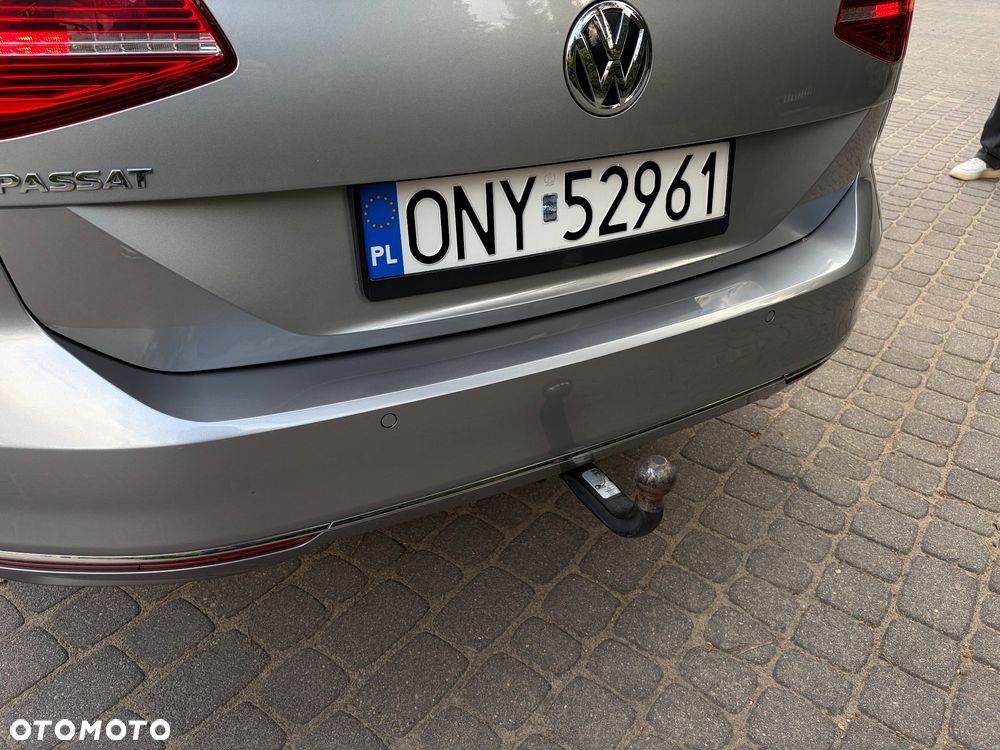 Volkswagen Passat 2.0 TDI SCR DSG Highline - 20