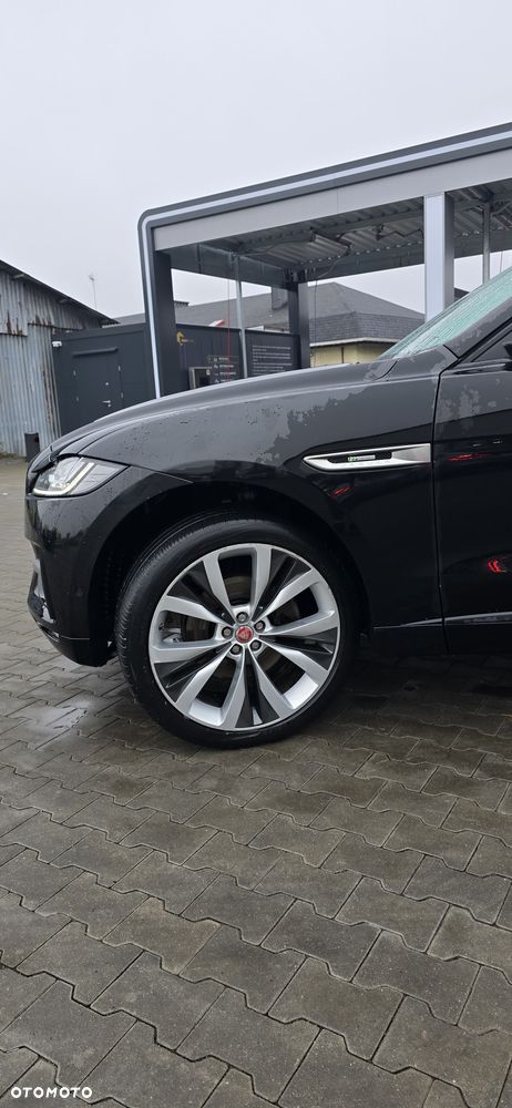 Jaguar F-Pace 20d AWD R-Sport - 14