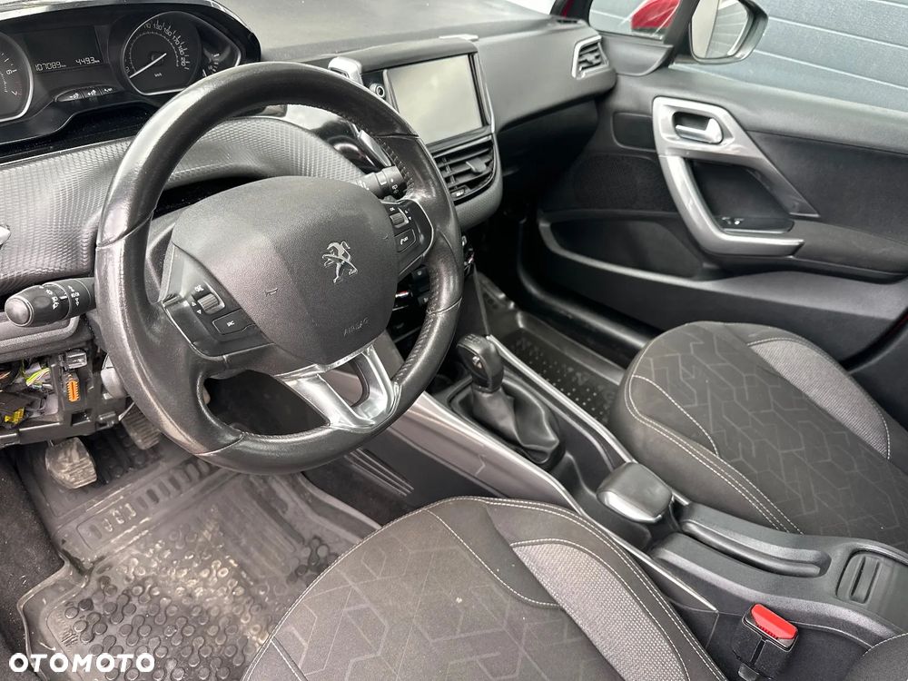 Peugeot 2008 1.2 Pure Tech Active - 27