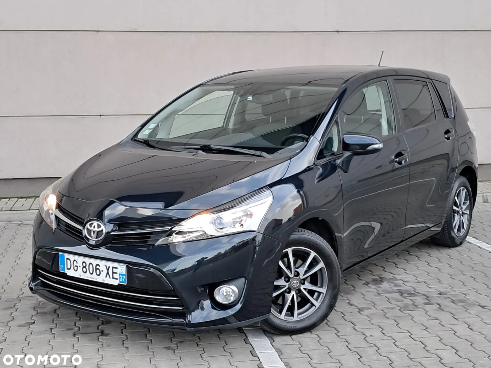 Toyota Verso - 10