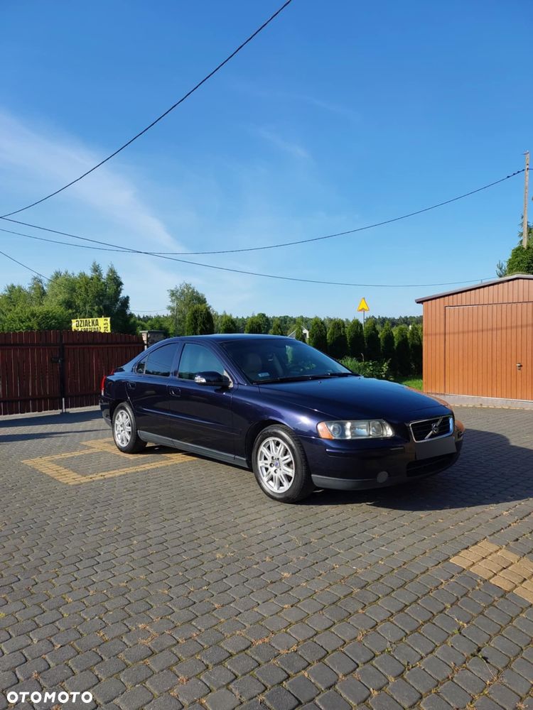 Volvo S60 2.4D5 Kinetic - 1