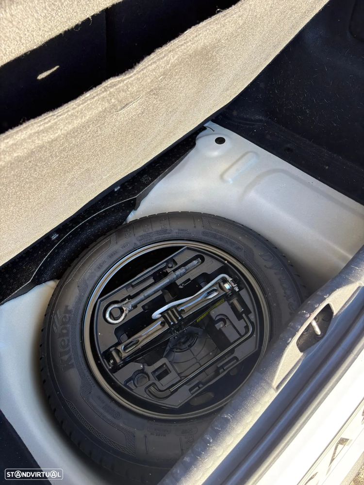 Citroën C3 Pure Tech Shine - 23