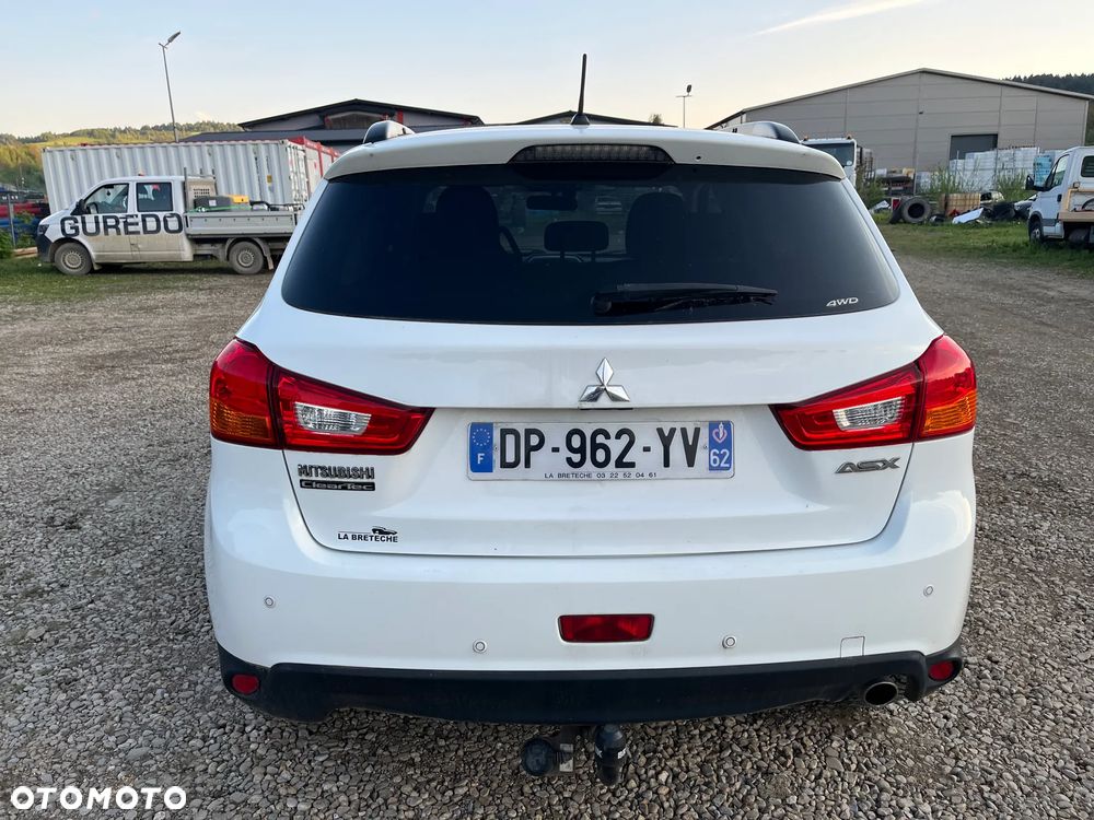 Mitsubishi ASX 1.8 DID Invite 4WD AS&G - 8
