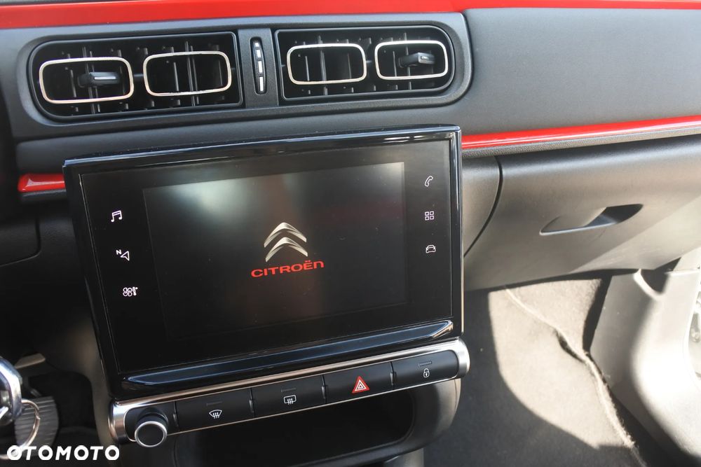 Citroën C3 1.2 PureTech Exclusive - 27