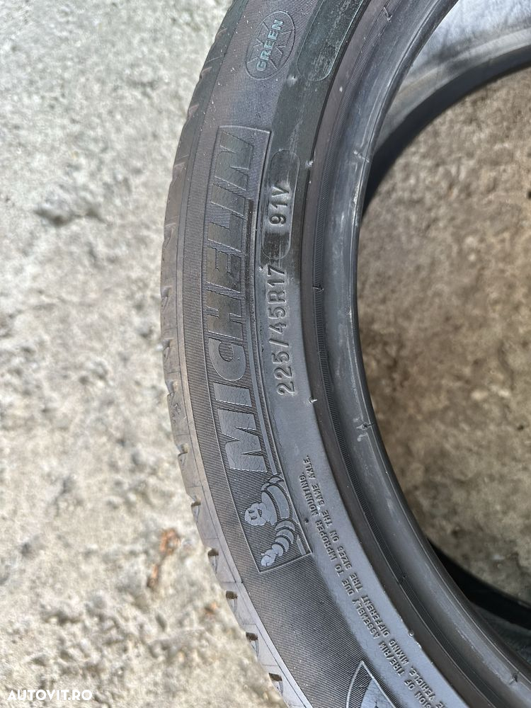 225/45 R17 Michelin Primacy 3 - 5