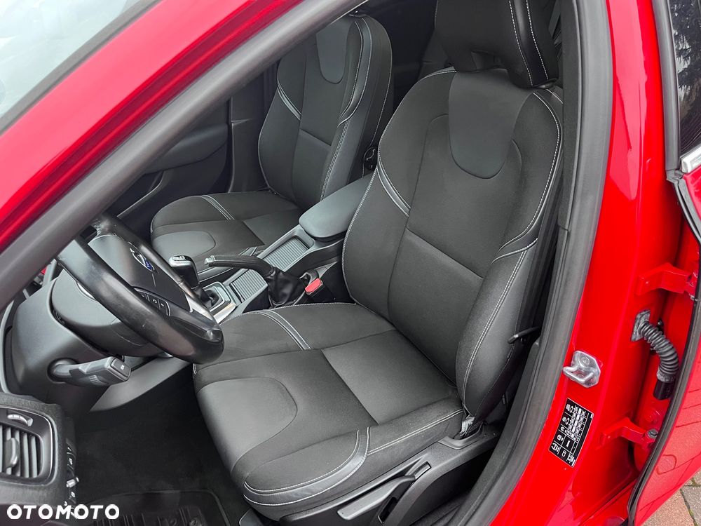 Volvo V40 - 13