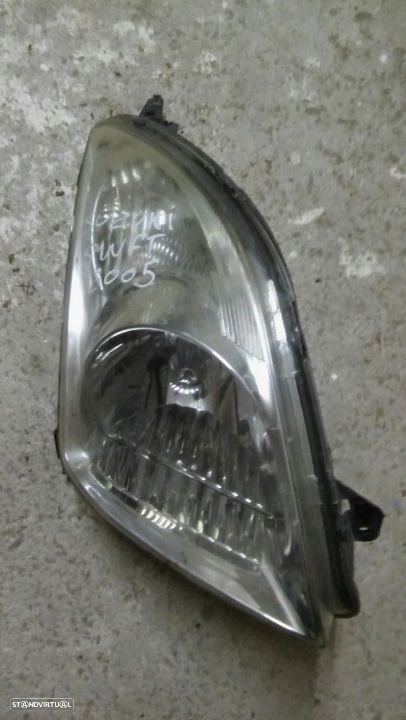 Farol suzuki swift - 1