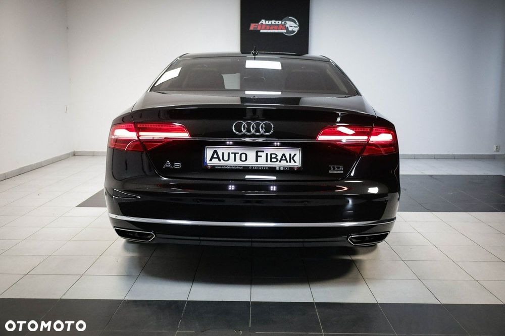 Audi A8 - 10