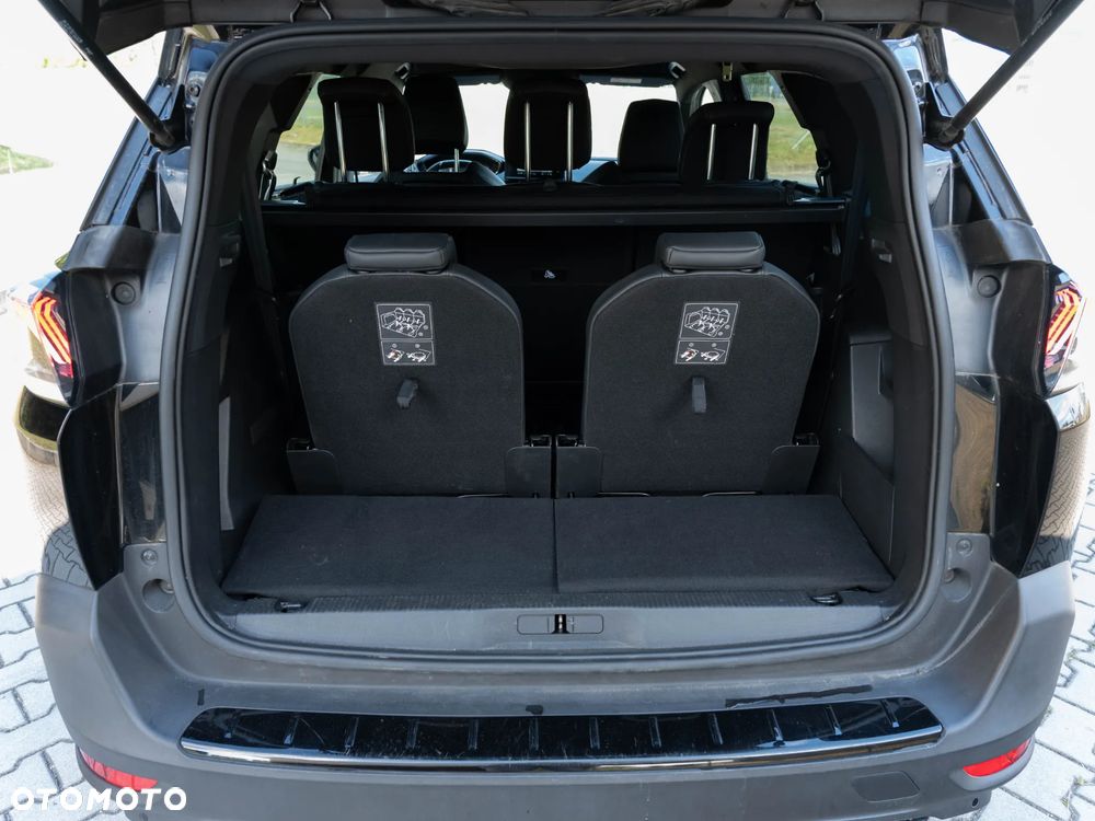 Peugeot 5008 2.0 BlueHDi GT Pack S&S EAT8 - 17