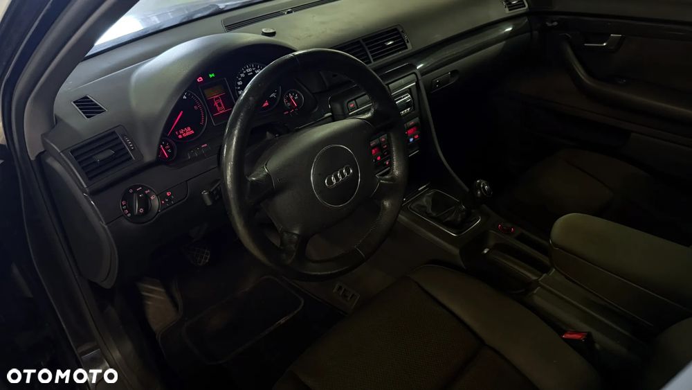 Audi A4 Limousine 1.9 TDI - 16