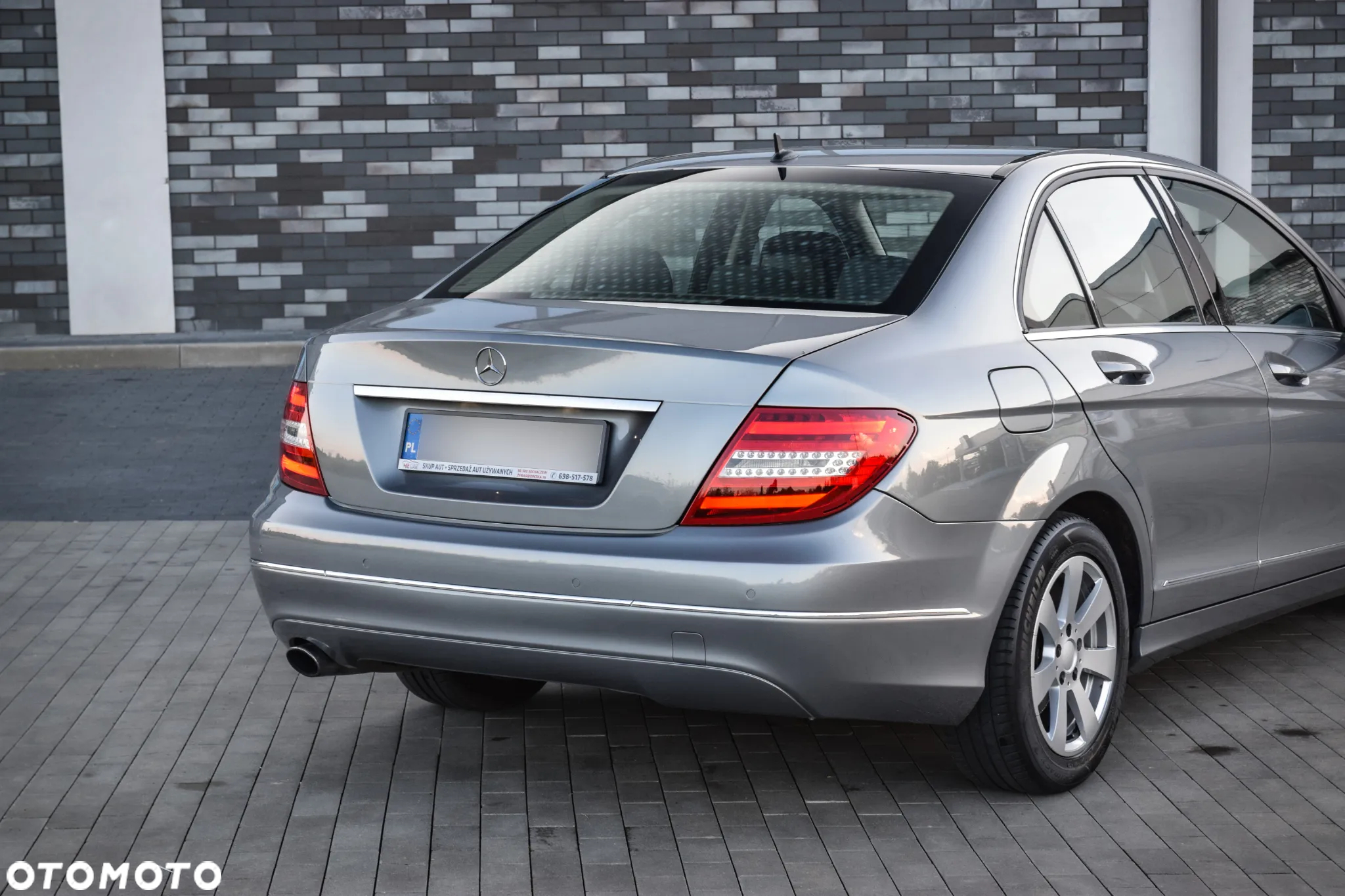 Mercedes-Benz Klasa C 200 (BlueEFFICIENCY) 7G-TRONIC Elegance - 12