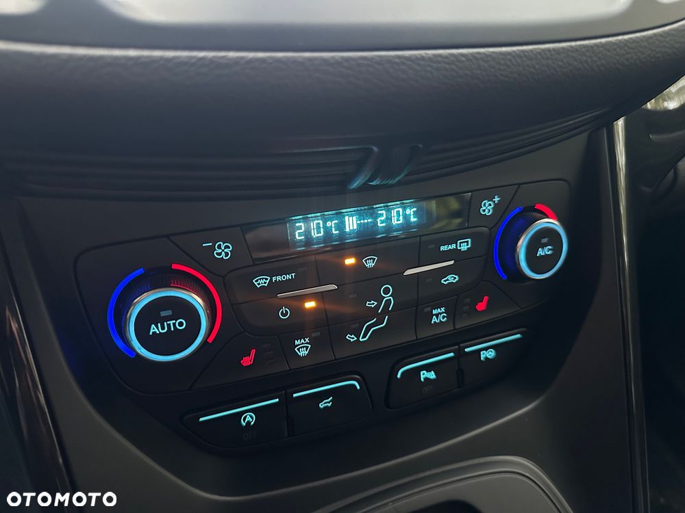 Ford Kuga - 21