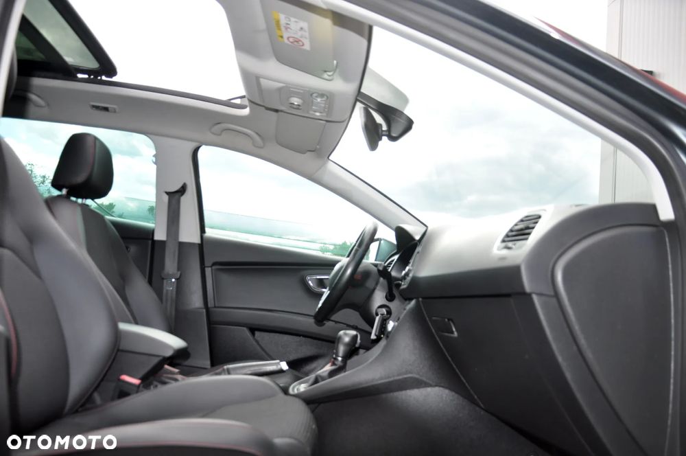 Seat Leon Sportstourer 2.0 TDI DPF DSG FR - 38