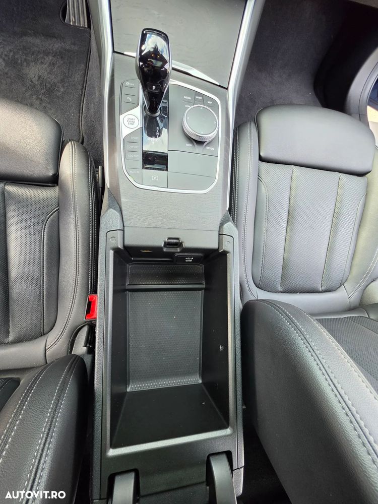 BMW Seria 3 320d xDrive AT MHEV - 39