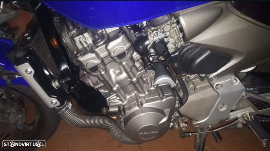 Honda Hornet F3 - 9