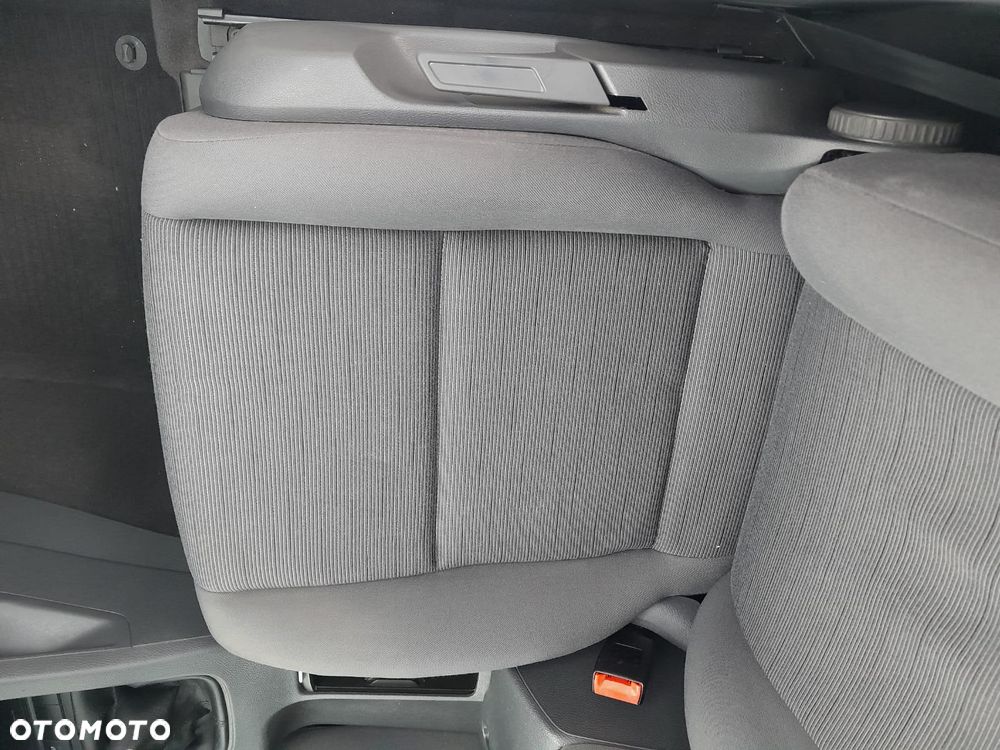 Volkswagen Golf 1.6 Edition - 19