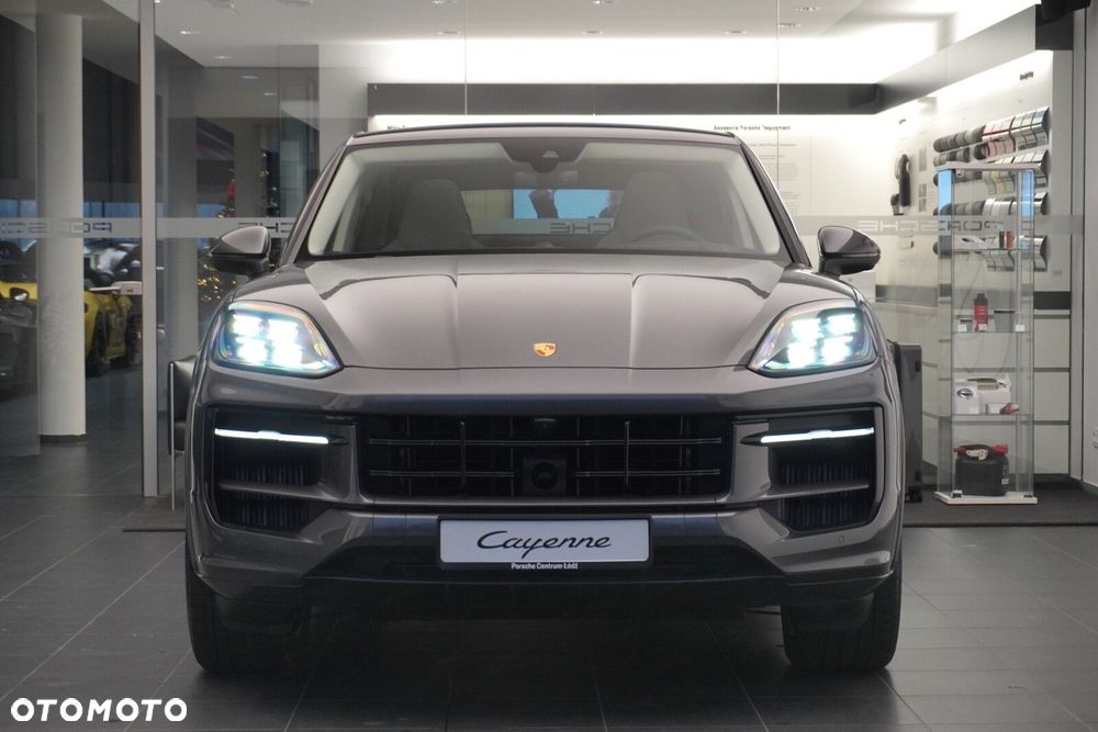 Porsche Cayenne - 5