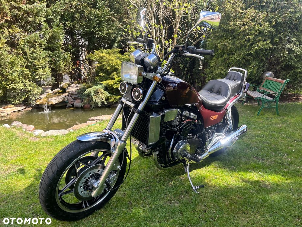 Honda VF - 6