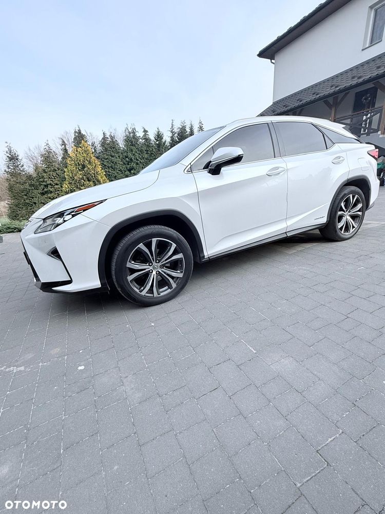 Lexus RX - 14