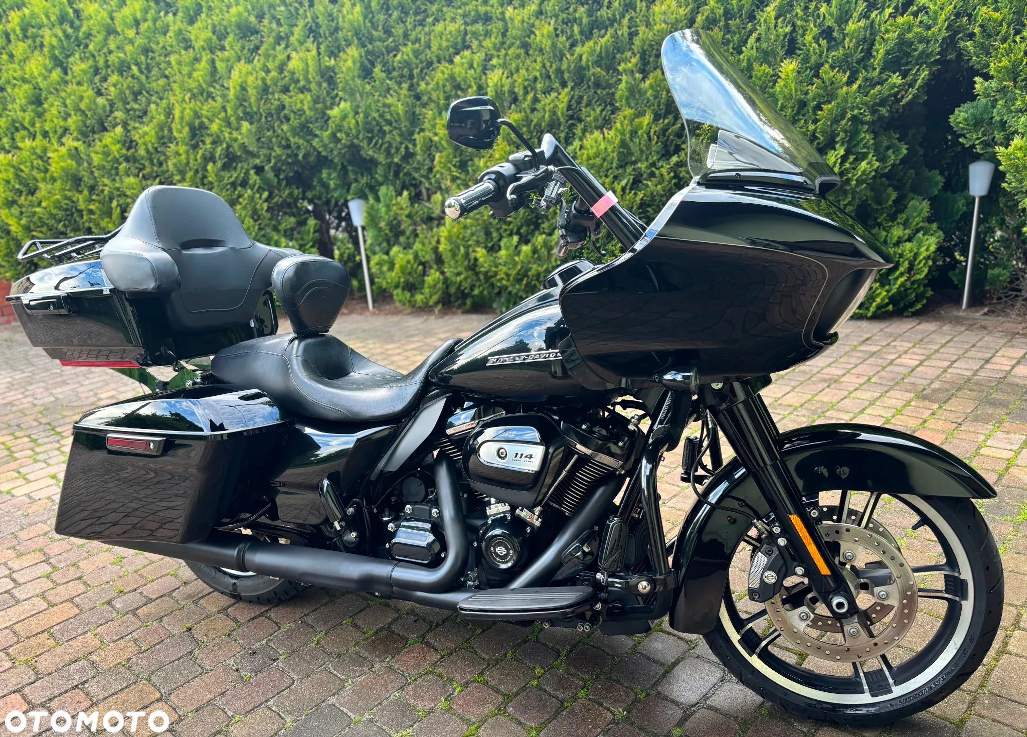 Harley-Davidson Touring Road Glide - 1