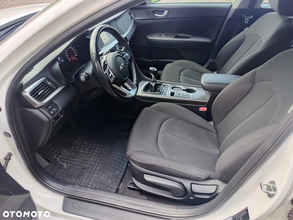 Kia Optima 1.6 CRDI SCR M - 10